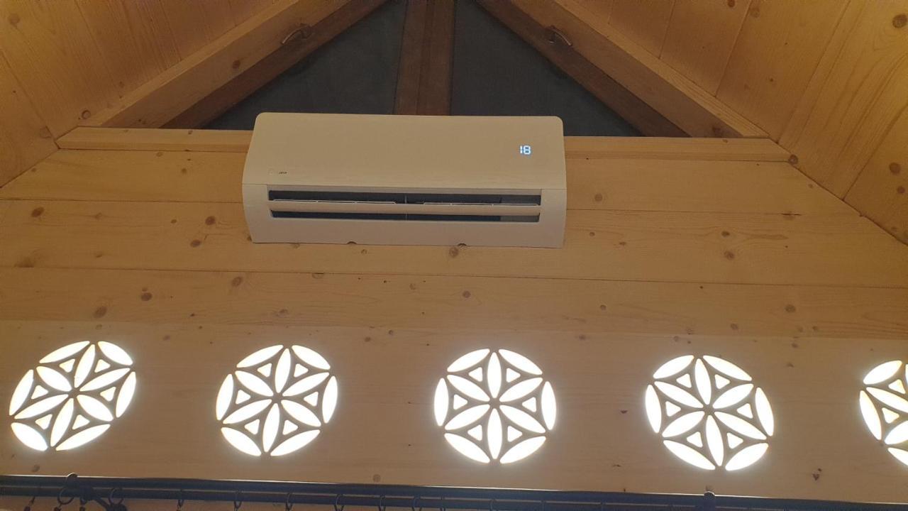 Villa Fortuna - Regionalne Apartamenty & Spa - Sauna, Grill, Jacuzzi Z Widokiem Na Tatry زاكوباني المظهر الخارجي الصورة