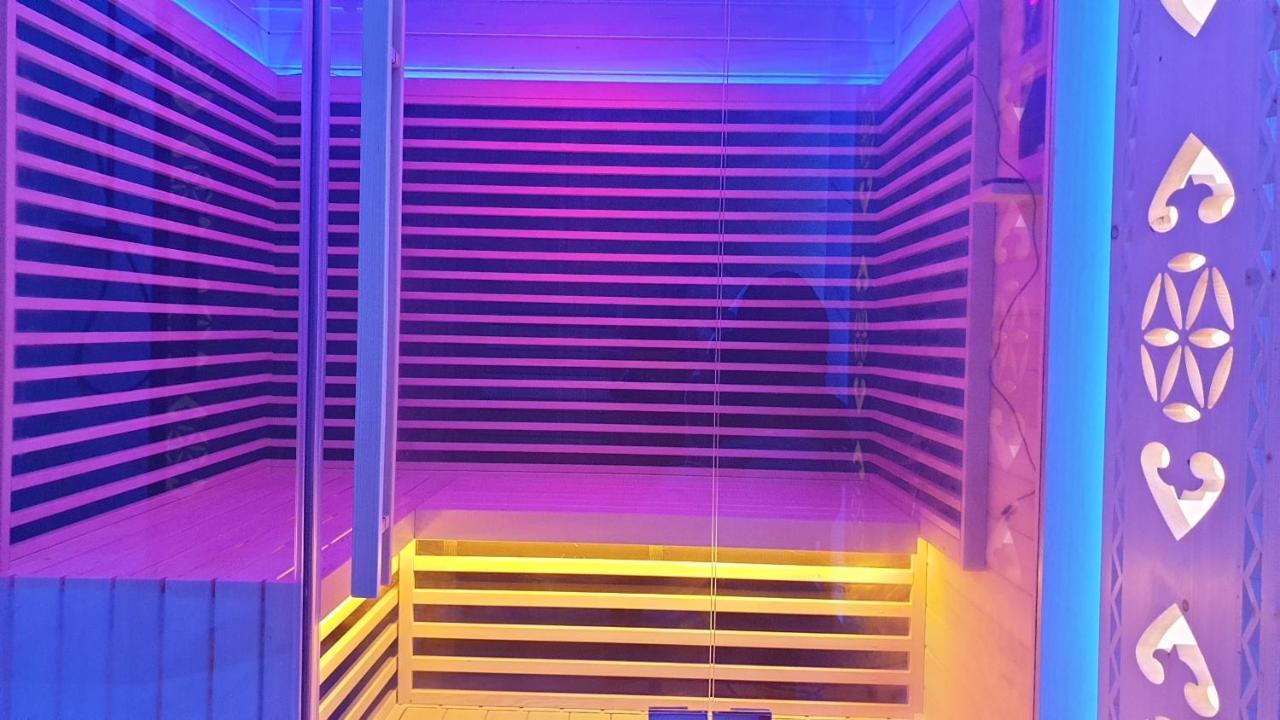 Villa Fortuna - Regionalne Apartamenty & Spa - Sauna, Grill, Jacuzzi Z Widokiem Na Tatry زاكوباني المظهر الخارجي الصورة