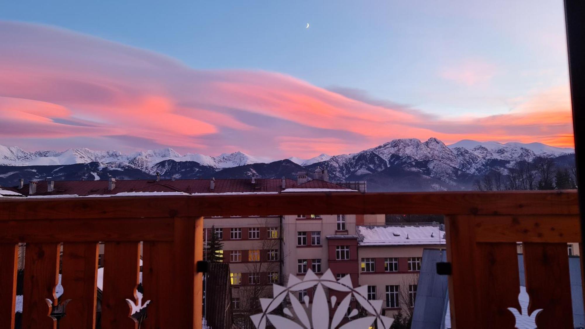 Villa Fortuna - Regionalne Apartamenty & Spa - Sauna, Grill, Jacuzzi Z Widokiem Na Tatry زاكوباني المظهر الخارجي الصورة